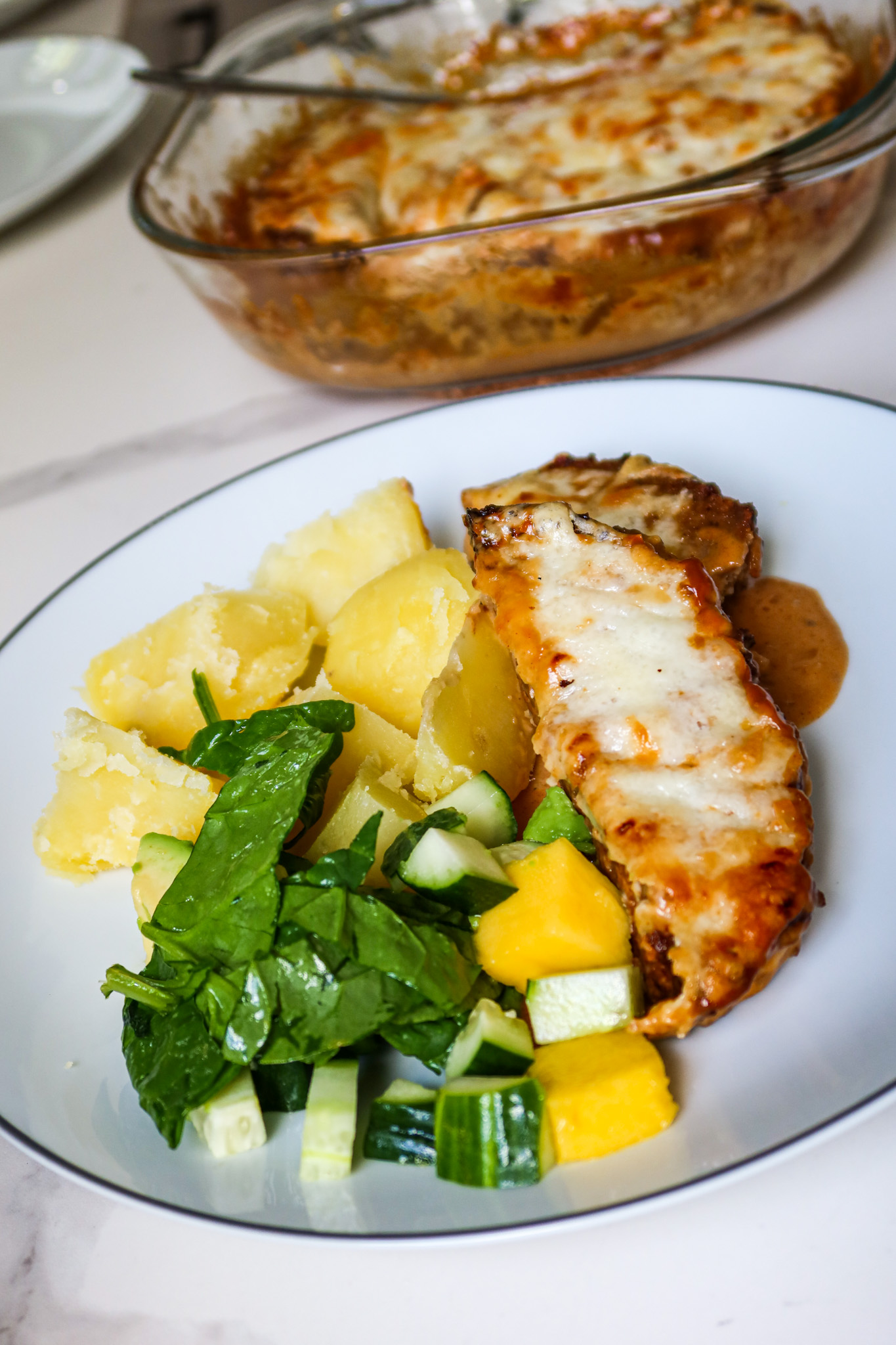 9AD5D6A2-C2EF-4B40-8A96-787BFBA098BE