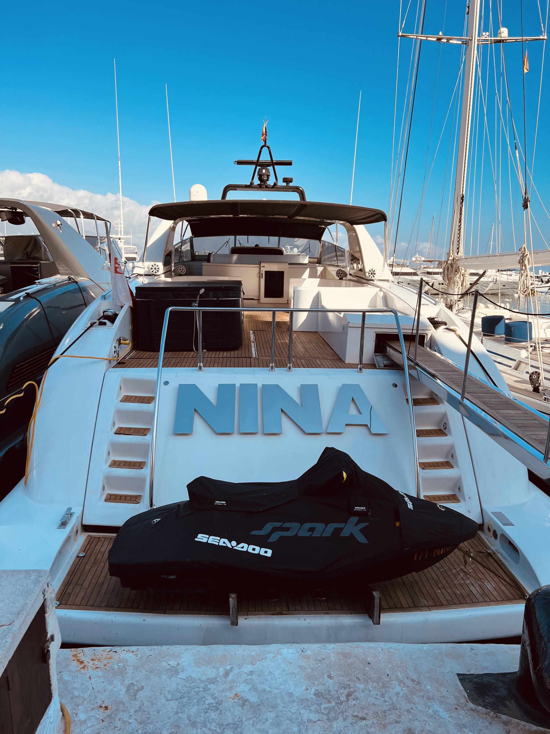 3E1B7ABE-7C3C-4714-A433-AA79F063DD79