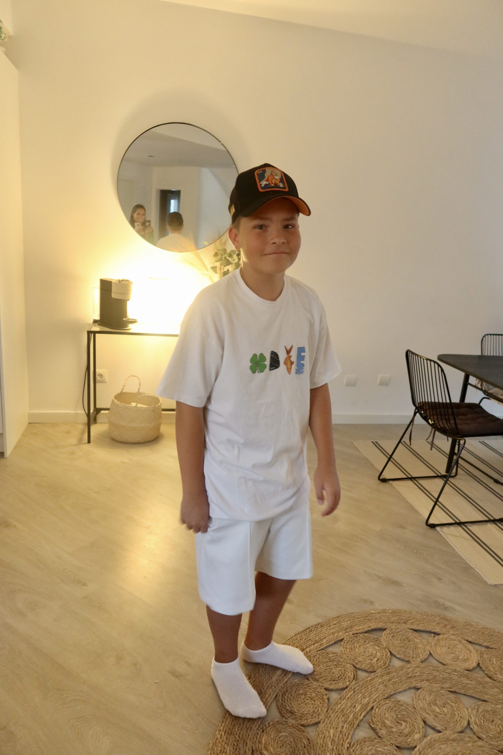 5421CBAB-A3C3-40FA-A84A-1AF7E846354E