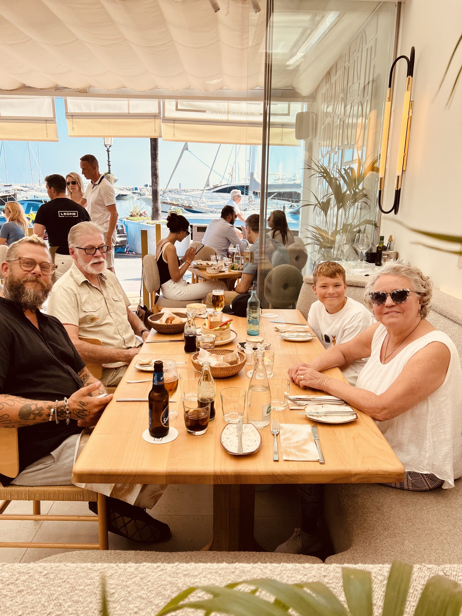 7BCC2AA9-361B-42CB-8D44-4EFCB3A15C2A