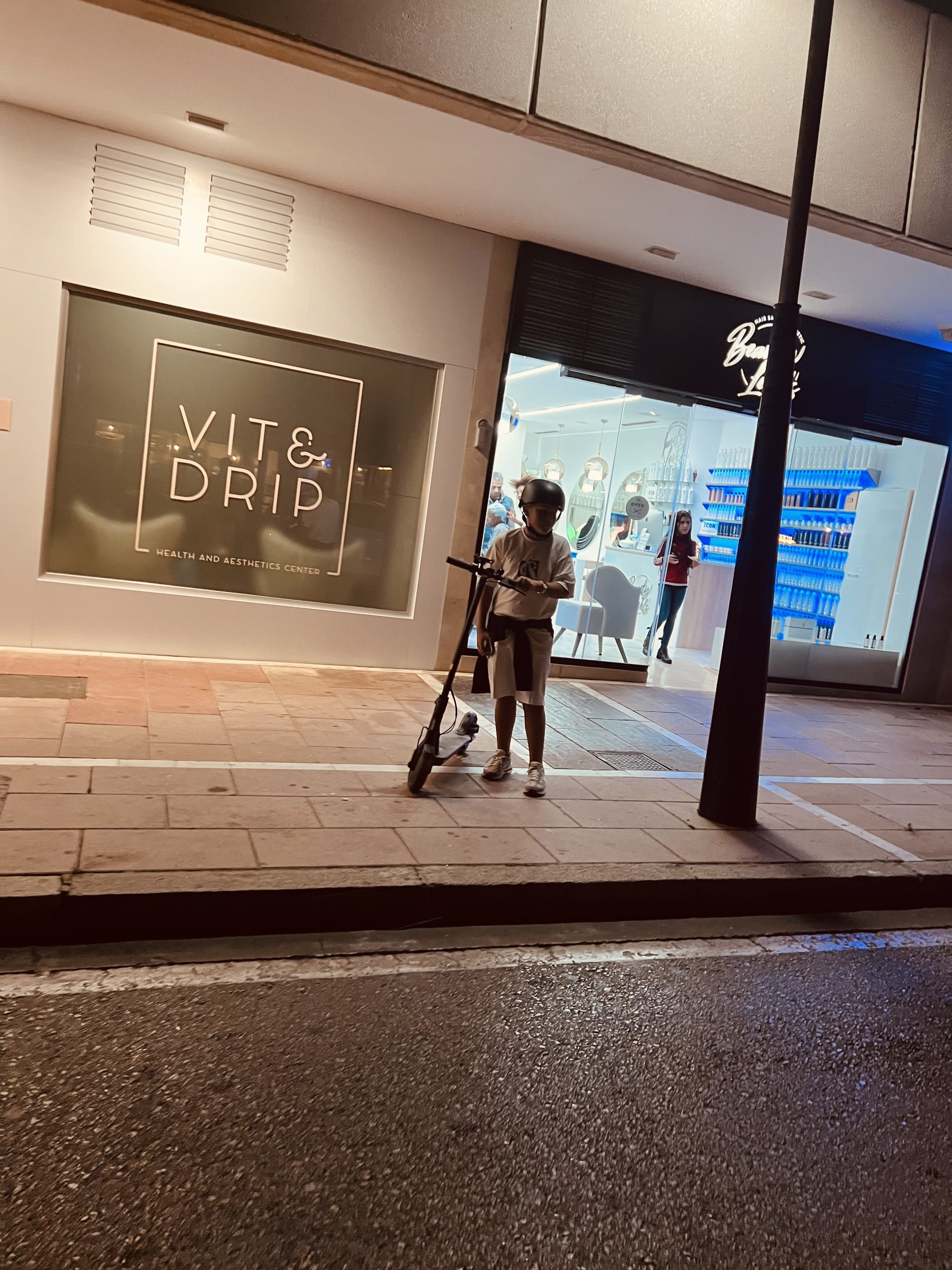 F112B010-355D-492F-98ED-291418D276B9