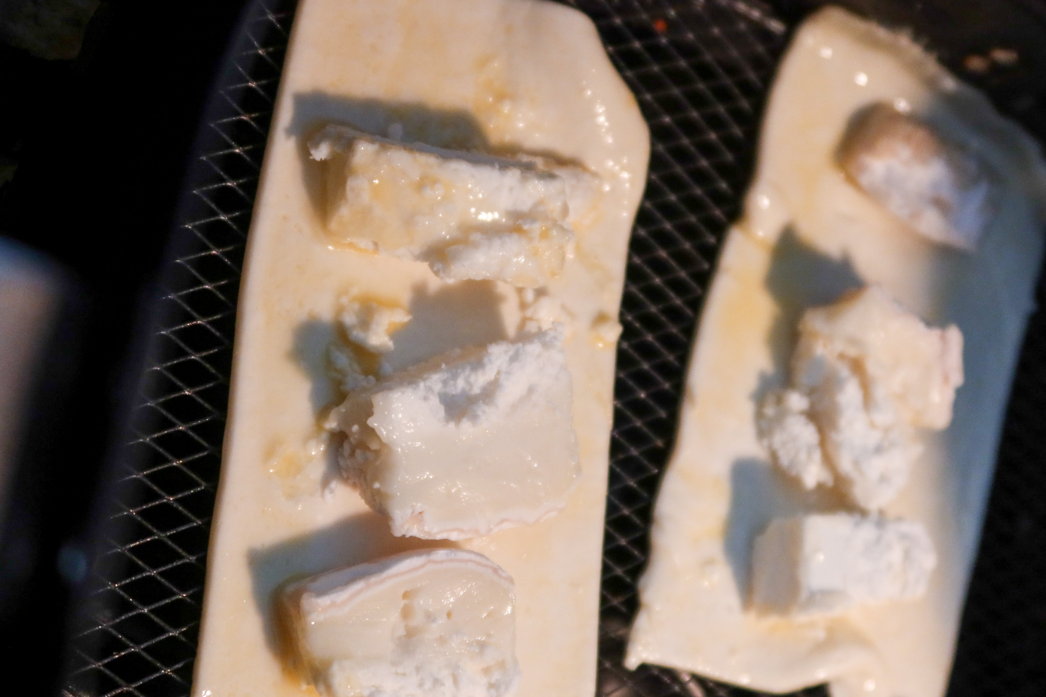 55DD8AB4-E200-42D8-806D-81F578BA1F09