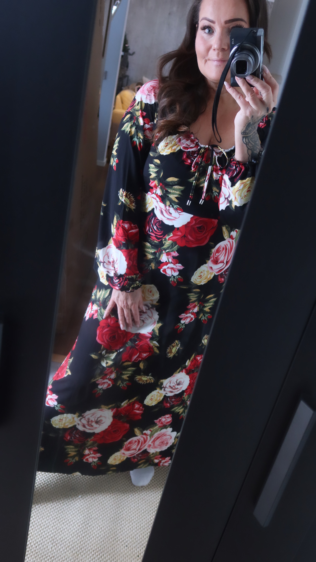 EF46EC74-49E1-4A1D-8B2C-051678FA2DCD